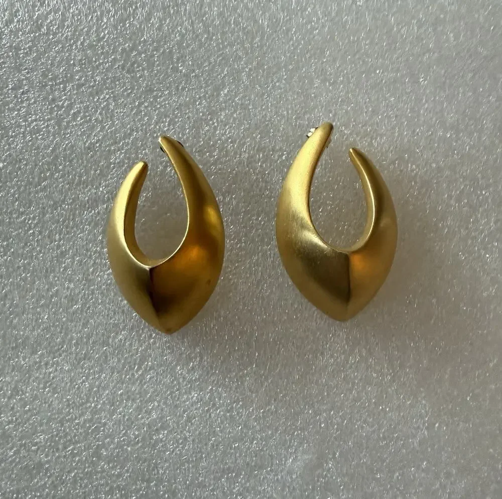 VTG Givenchy satin gold-tone open teardrop Pierced